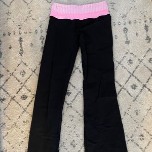 Lululemon reversible groove pants